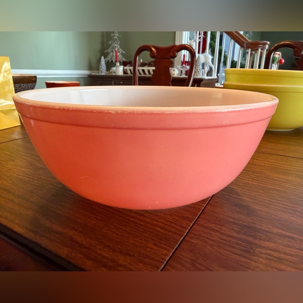 Vintage Pink Pyrex Mixing Bowl